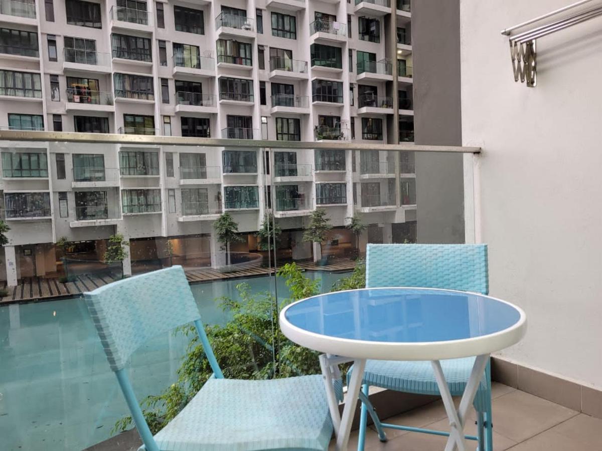 Homestay D'Univ 360 Place Seri Kembangan Bagian luar foto